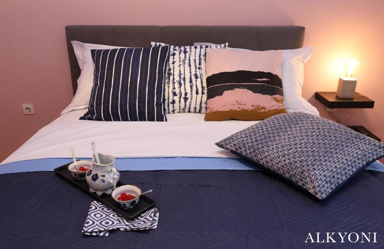 Melma Properties- Alkyoni Apartment By The Sea In Pireus Eksteriør bilde